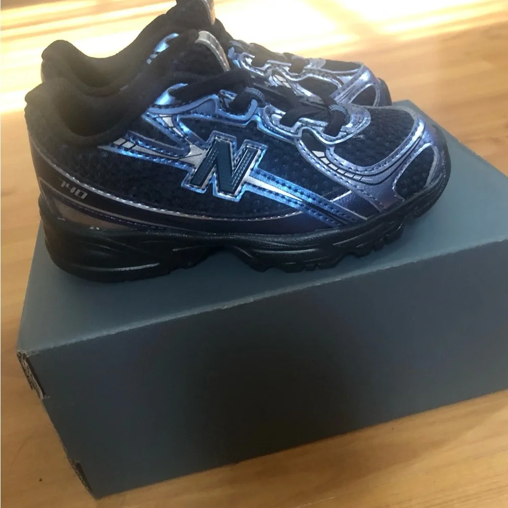New Balance 740 Bungee Lace Toddler Running Sneakers 8 Size Blue Black  NWB